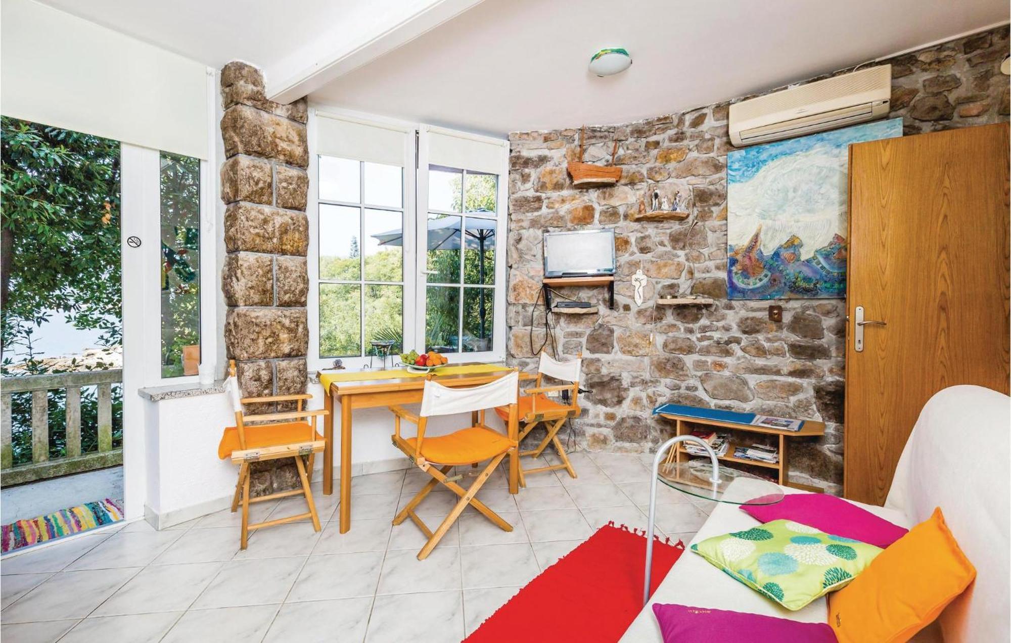 Gorgeous Apartment In Rijeka With House Sea View Esterno foto