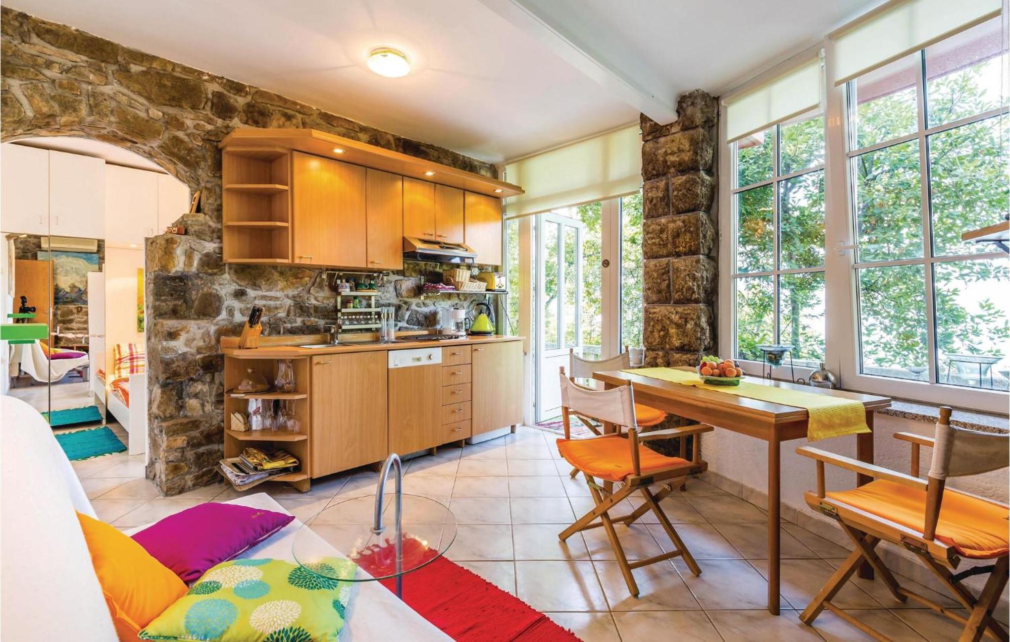Gorgeous Apartment In Rijeka With House Sea View Esterno foto